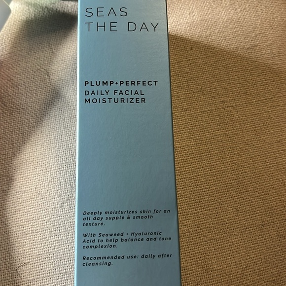 NWT Sun + Moon skincare bundle - Picture 4 of 4